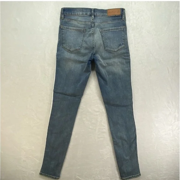 Karl Lagerfeld Paris Contrast Logo Taping Jeans - Picture 2 of 7